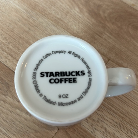Starbucks Vintage 9oz Mug! 2005! - Picture 4 of 5